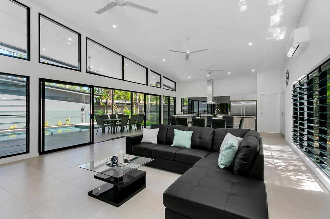 Photo of Livingroom in Clifton Beach