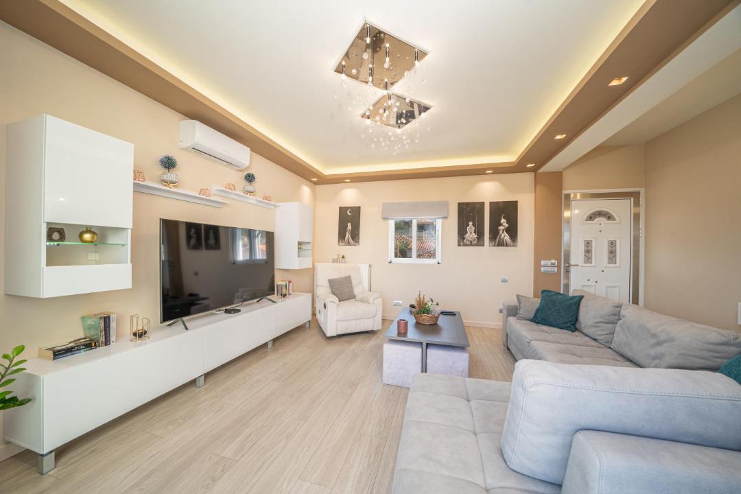 Photo of Livingroom in Karavomylos