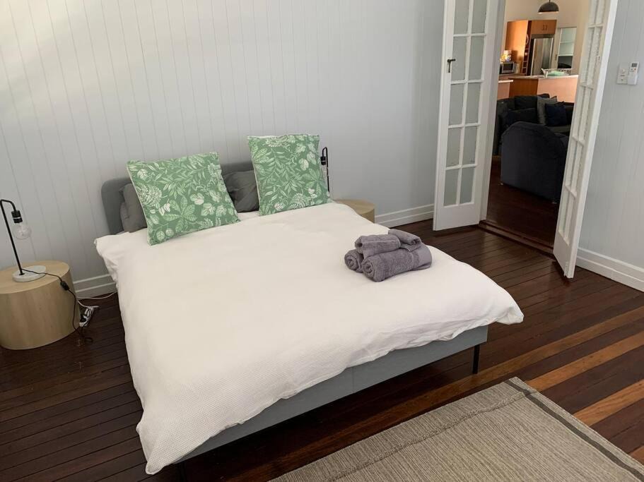 Photo of Bedroom in Annerley