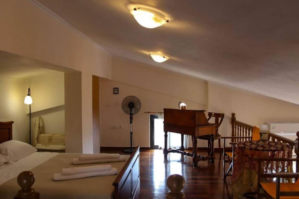 Photo of Livingroom in Dirfys-Messapia