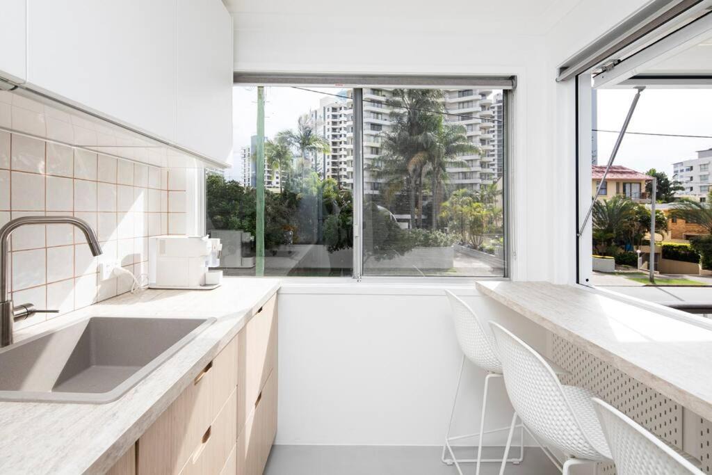 Photo of Kitchen in Surfers Paradise