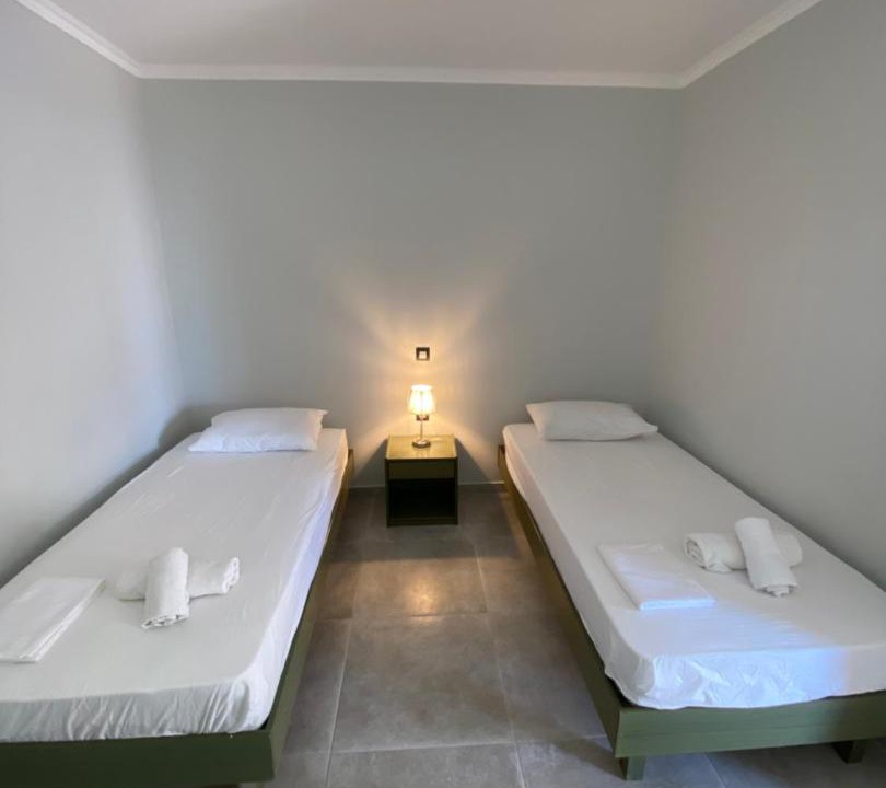 Photo of Bathroom in Plateies