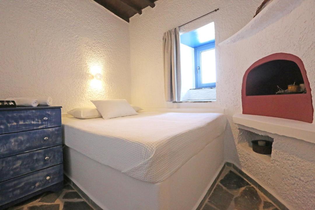 Photo of Bedroom in Ano Siros