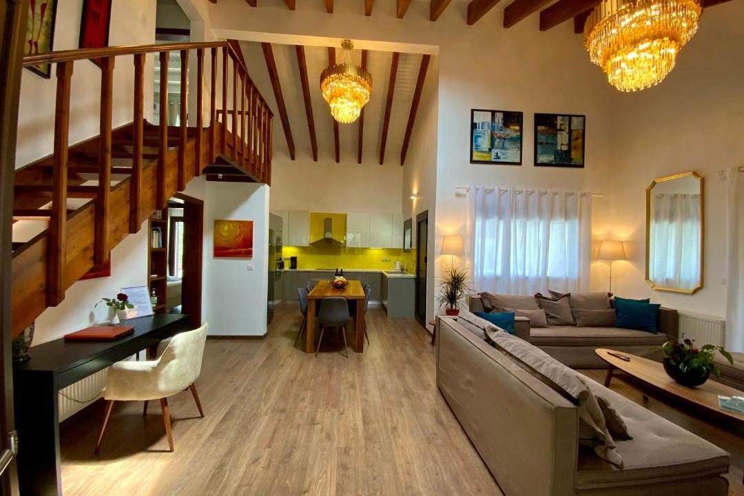 Photo of Livingroom in Katsarou