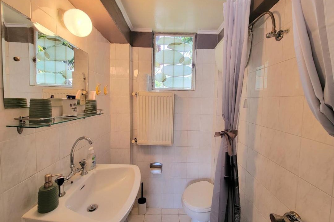 Photo of Bathroom in Kiato