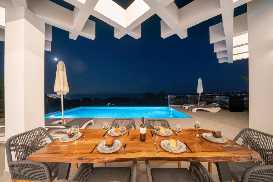 Photo of Patio Balcony in Leivathos