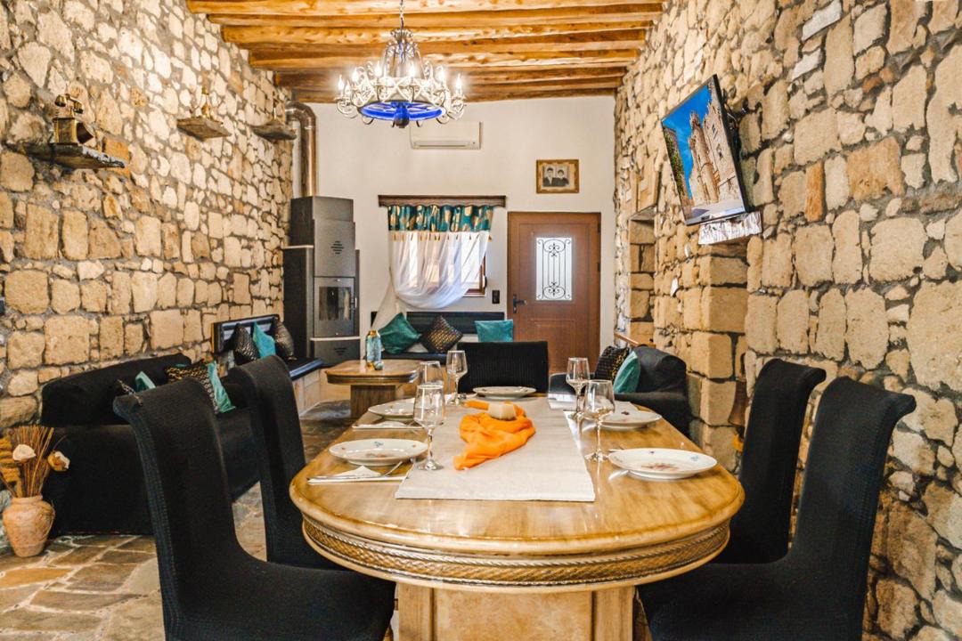 Photo of Livingroom in Archangelos