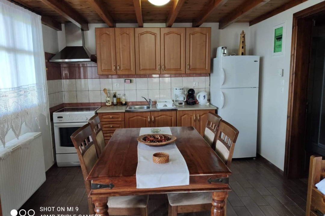 Photo of Kitchen in Votsi