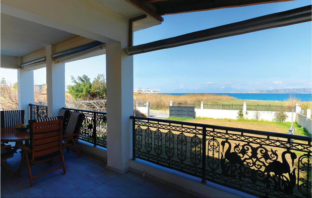 Photo of Patio Balcony in Assos-Lechaio