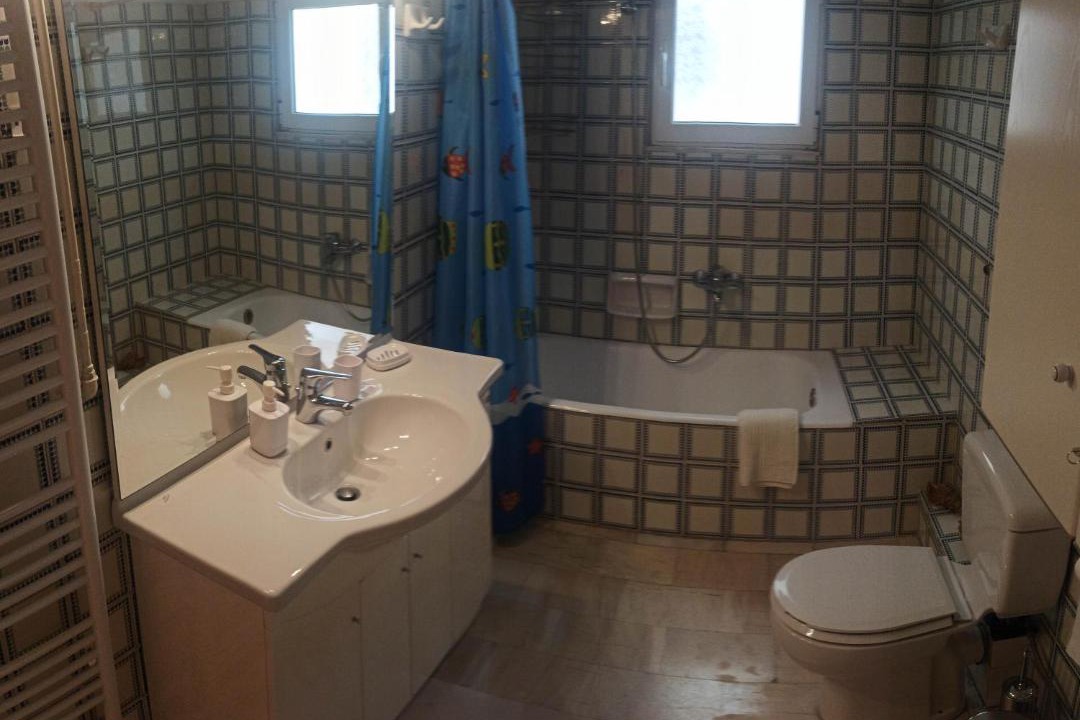 Photo of Bathroom in Moschato-Tavros