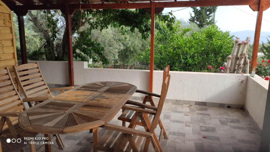 Photo of Others in Eretria