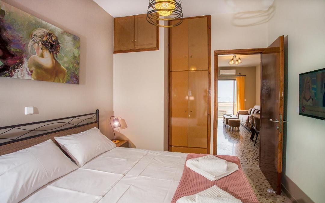 Photo of Bedroom in Marmari