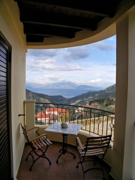 Photo of Patio Balcony in Aigialeia