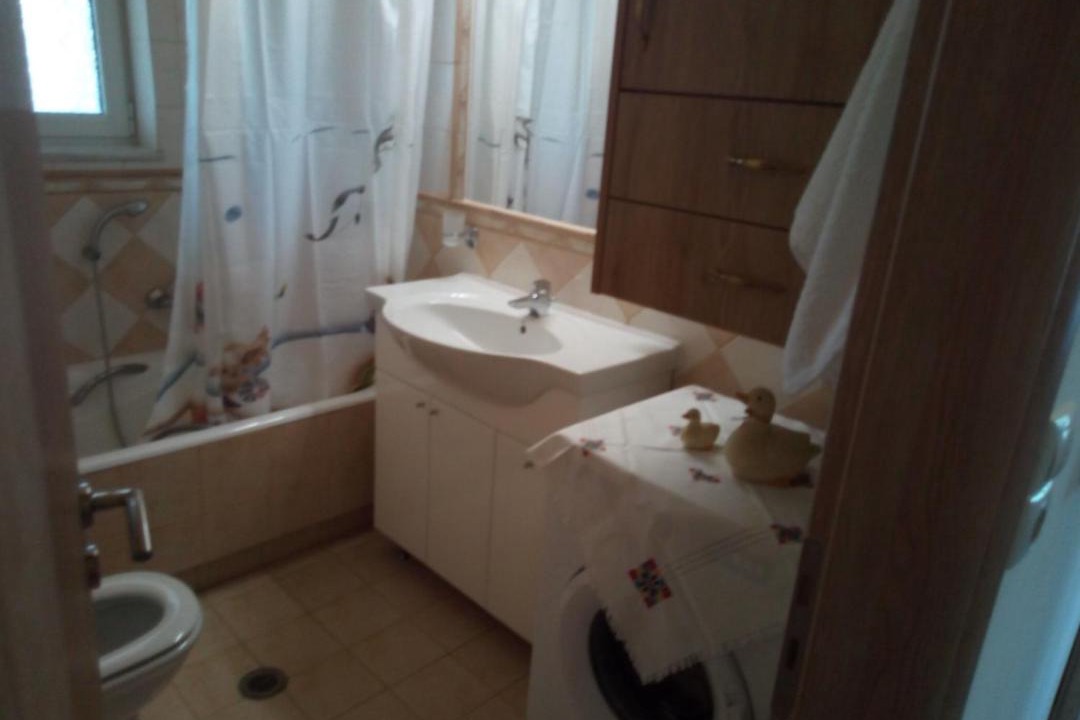 Photo of Bathroom in Skidra