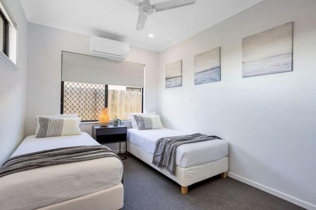Photo of Bedroom in Trinity Beach