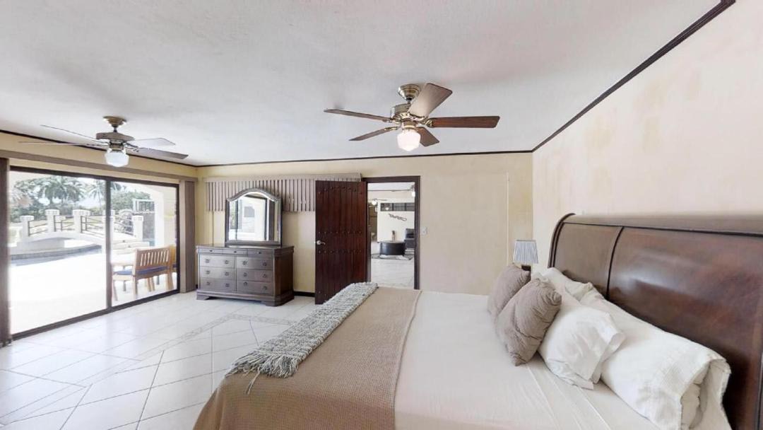 Photo of Bedroom in Tango Mar