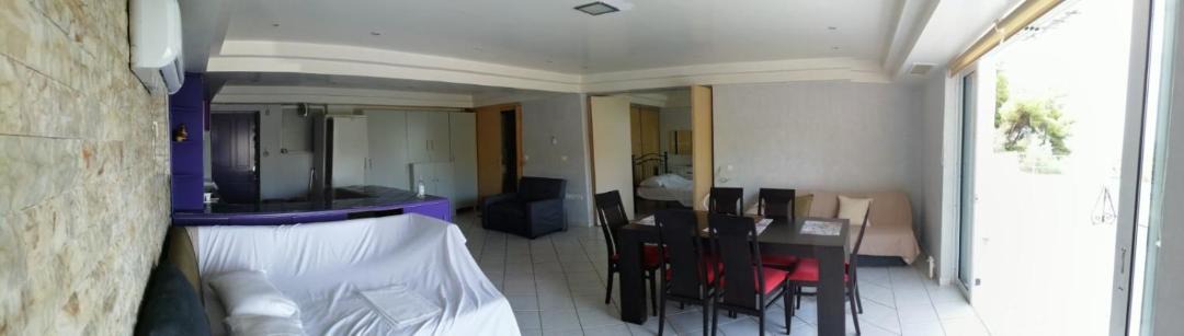 Photo of Livingroom in Psatha