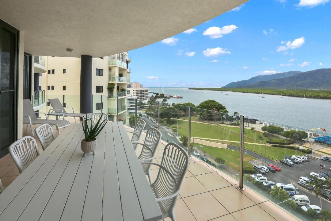 Photo of Patio Balcony in Cairns Central Business District