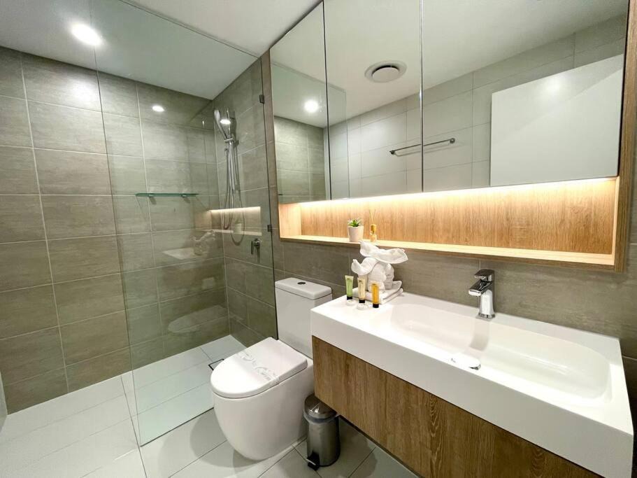 Photo of Bathroom in Broadbeach