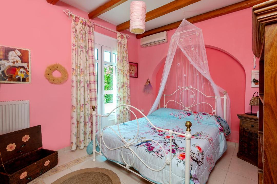 Photo of Bedroom in Platistomo