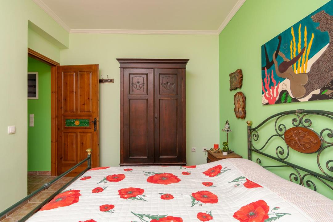 Photo of Bedroom in Platistomo