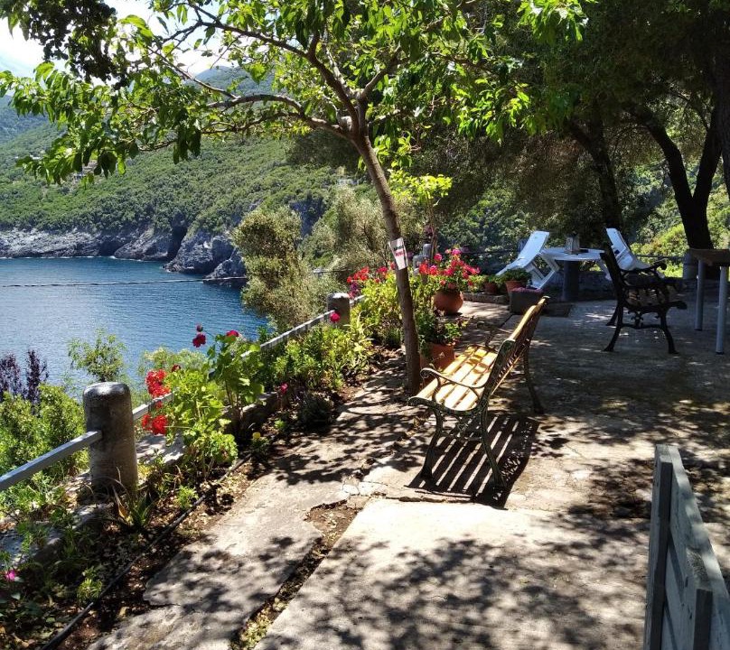 Photo of Others in Limnionas