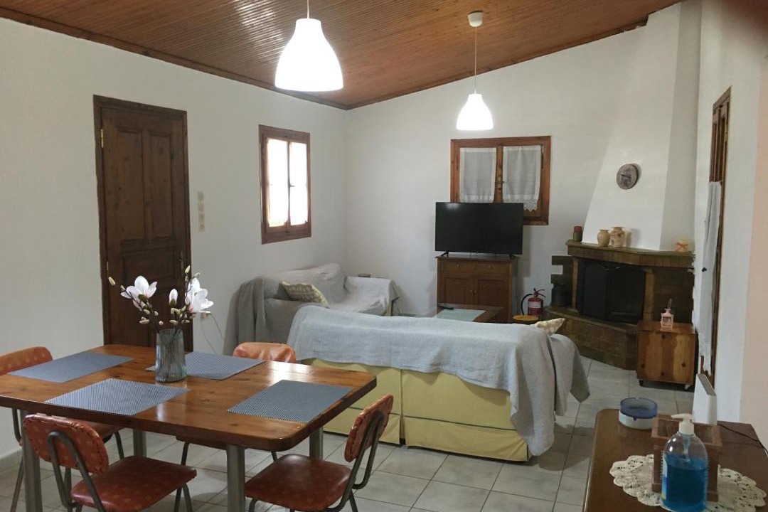 Photo of Livingroom in Katakolo