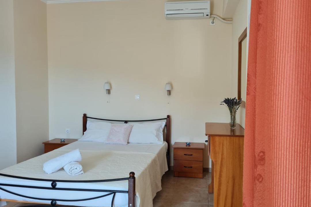 Photo of Bedroom in Anthousa
