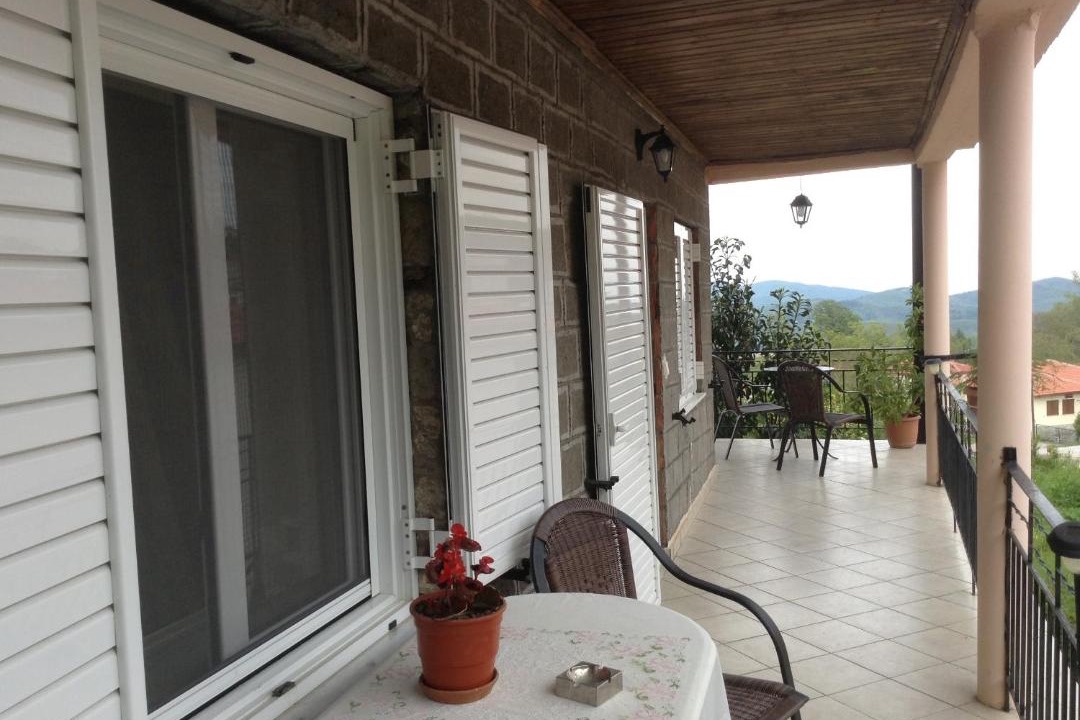 Photo of Patio Balcony in Lake Plastiras