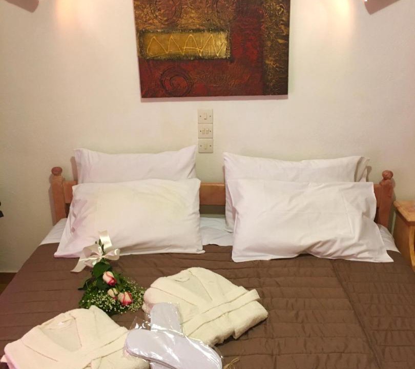 Photo of Bedroom in Loutra Edipsou