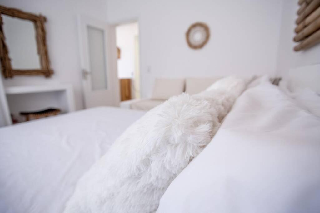 Photo of Bedroom in Milos