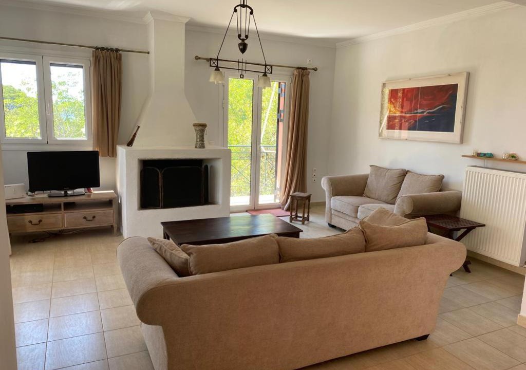 Photo of Livingroom in Fternon