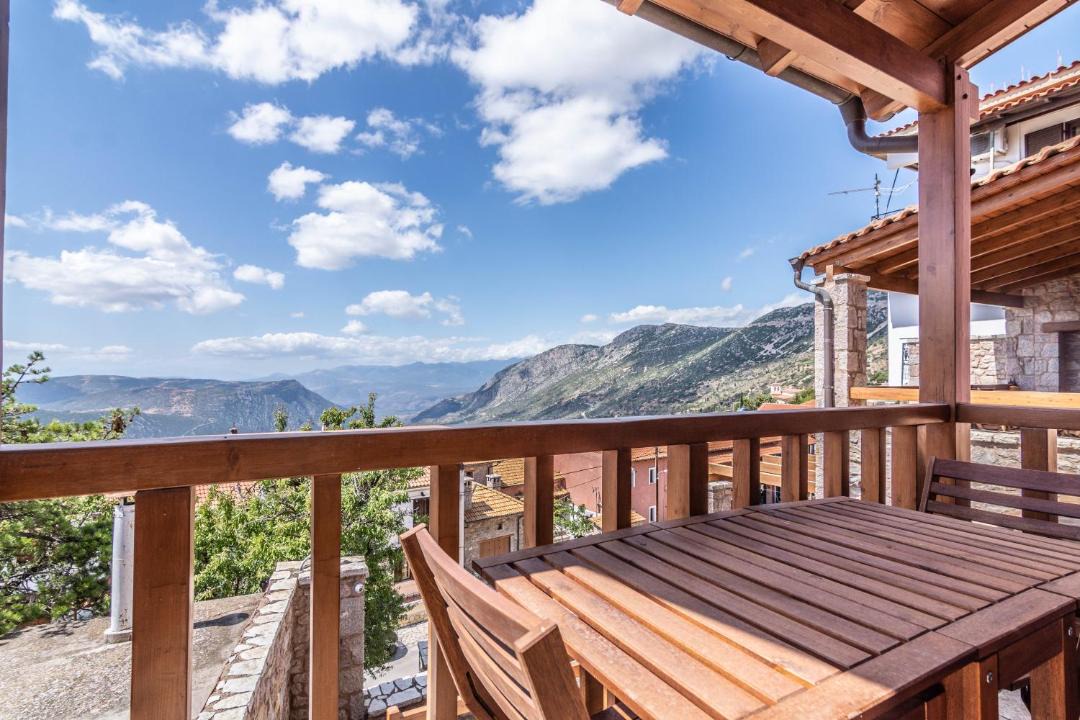 Photo of Others in Arachova