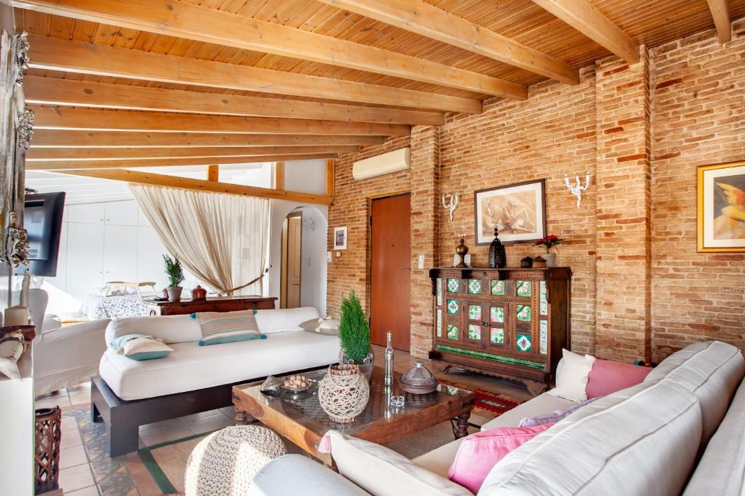 Photo of Livingroom in Amarousion