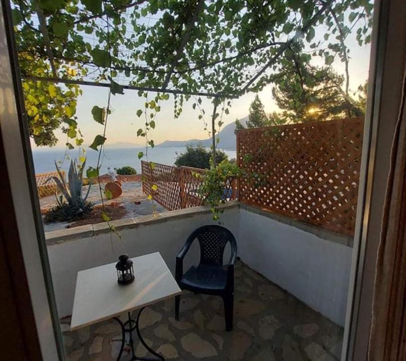 Photo of Patio Balcony in Koumeika