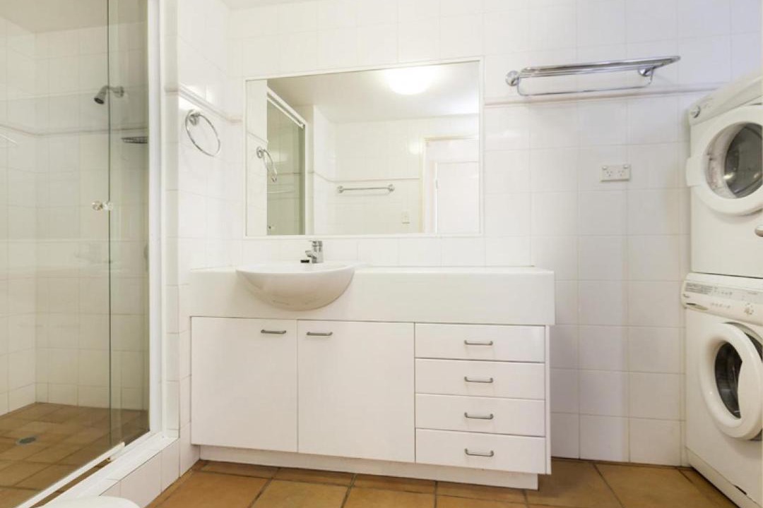 Photo of Bathroom in Point Lookout