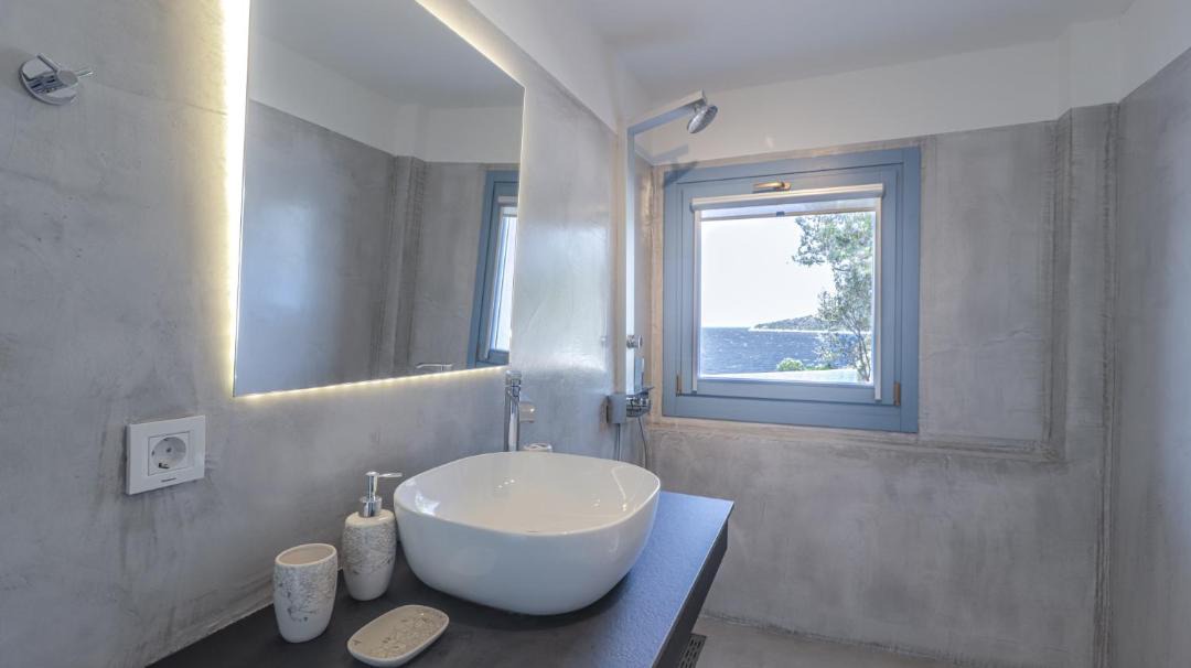 Photo of Bathroom in Aetos