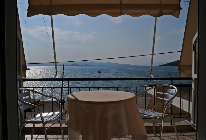 Photo of Patio Balcony in Theologos