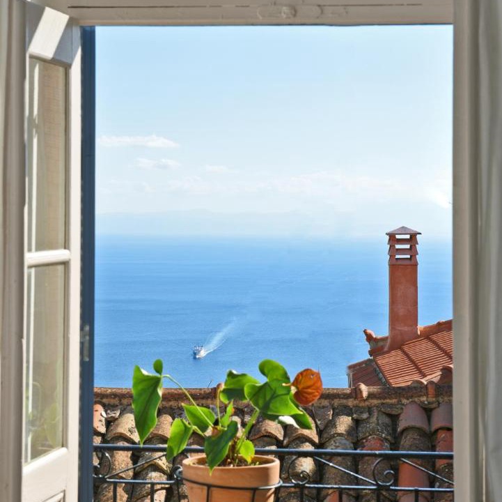 Photo of Patio Balcony in Glossa