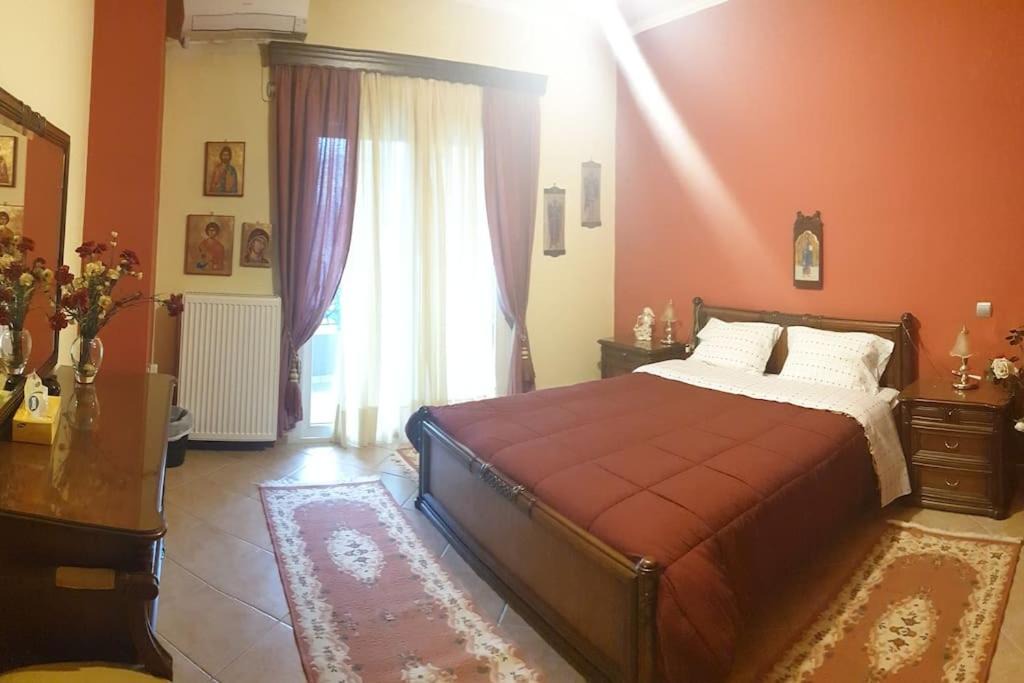Photo of Bedroom in Anatoli