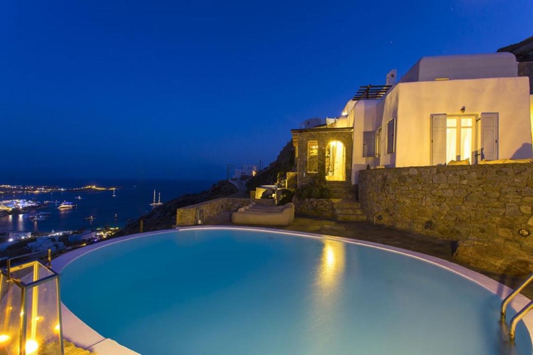 Photo of Patio Balcony in Psarou