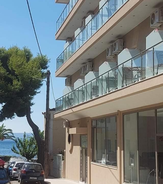 Photo of Buildings in Loutra Edipsou