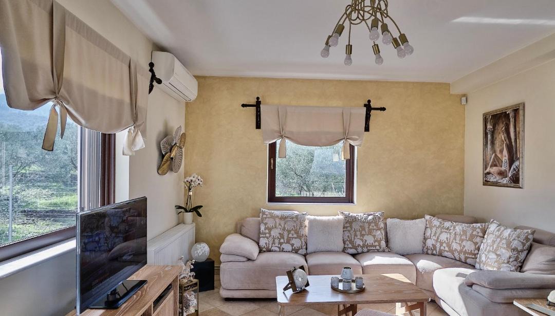 Photo of Livingroom in Lamia