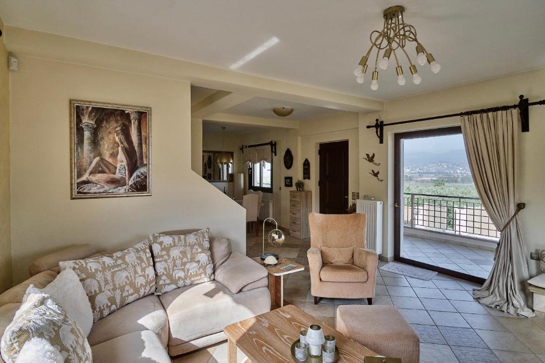 Photo of Livingroom in Lamia