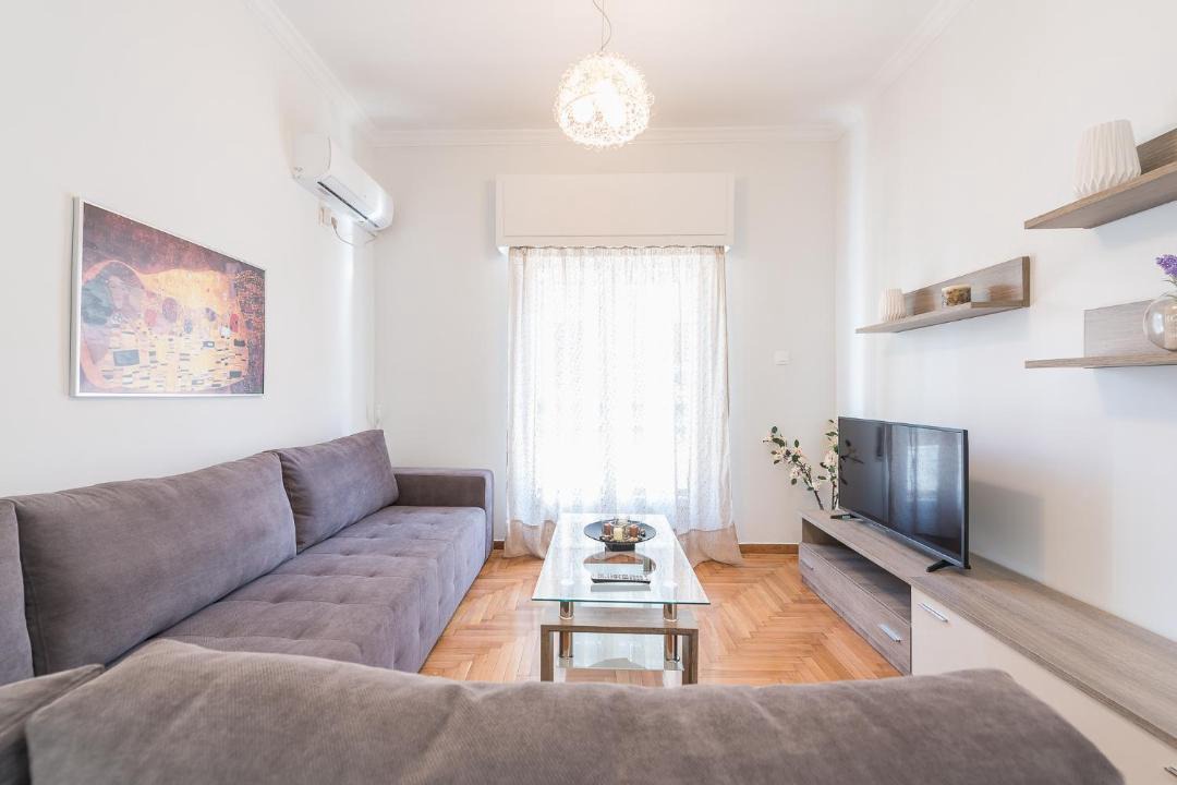 Photo of Livingroom in Thissio