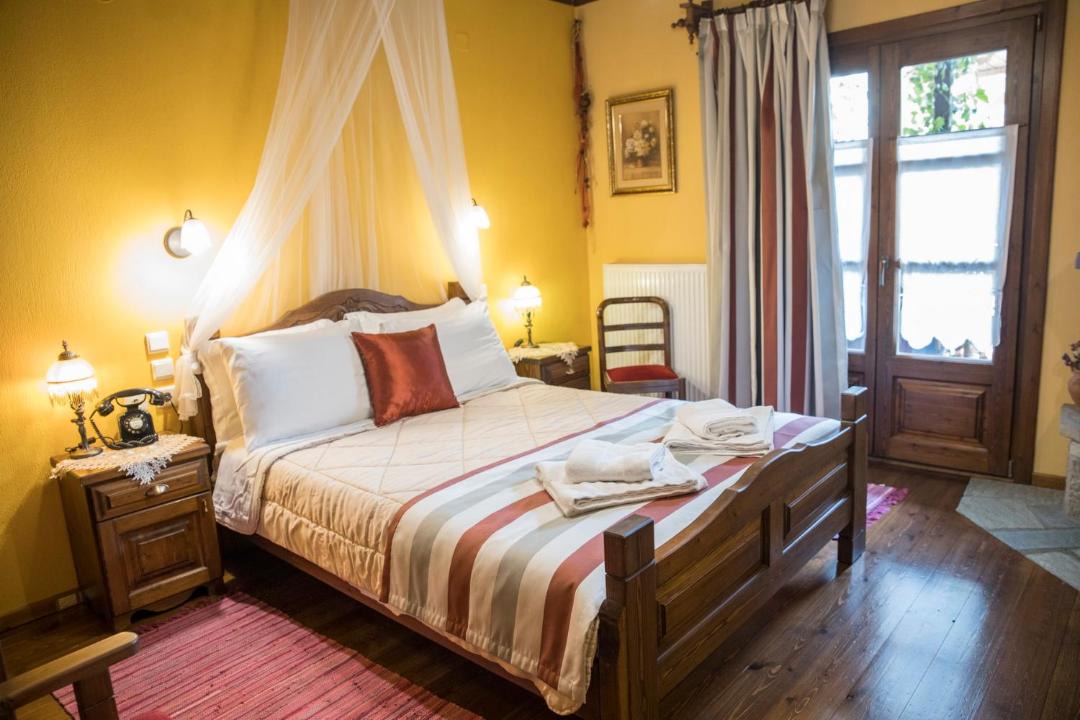 Photo of Bedroom in Elati
