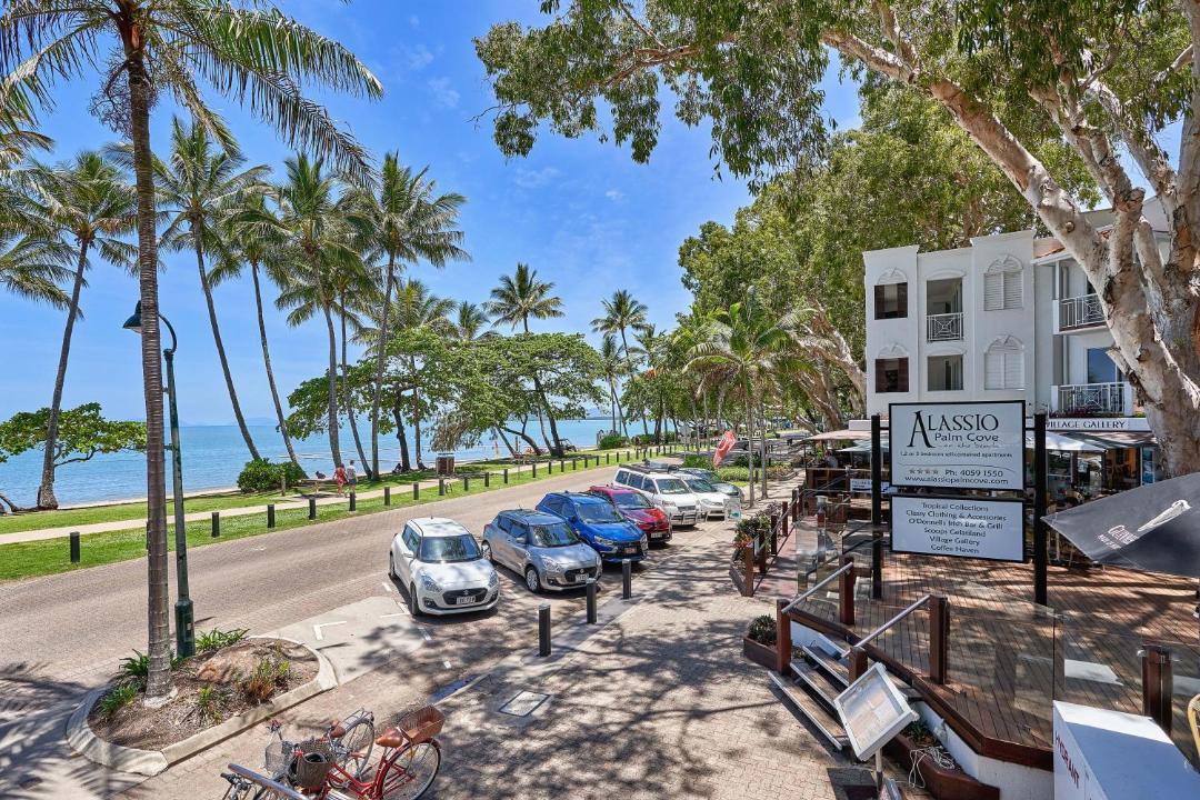 Photo of Others in Palm Cove