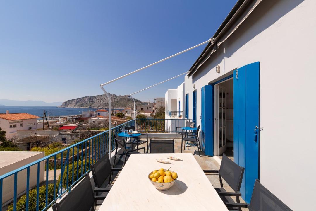 Photo of Patio Balcony in Perdhika