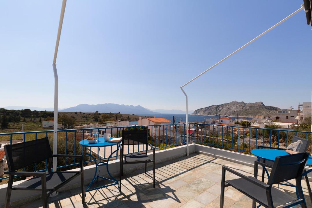 Photo of Patio Balcony in Perdhika