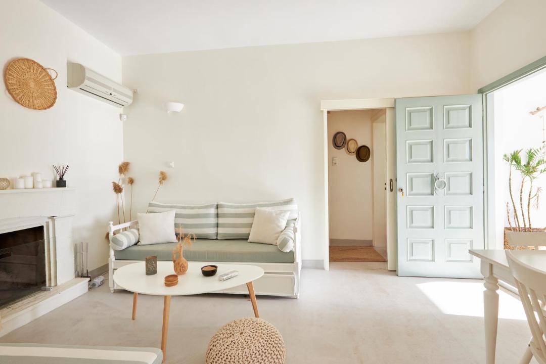 Photo of Livingroom in Kropia